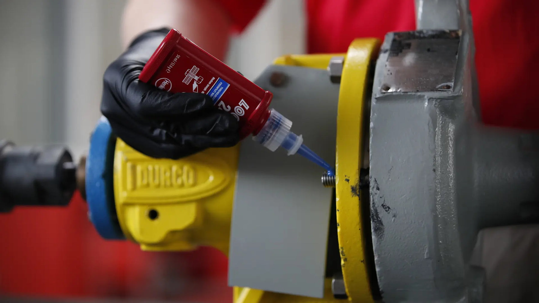 Loctite threadlocker application